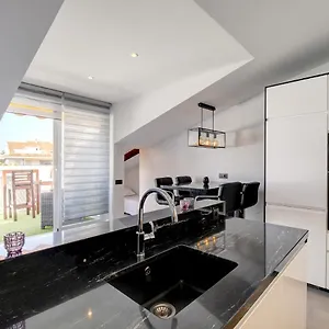 Penthouse Deluxe, Carolina Park, , Marbella Spanien